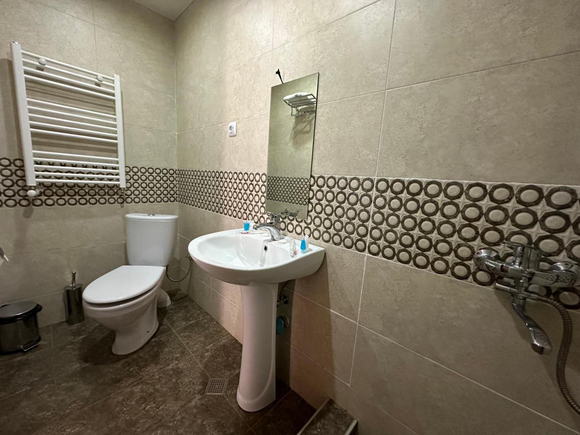 Hotel Dari Stepantsminda Room photo